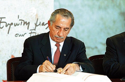 tassos-papadopoulos02-10MAYl2014-500x330